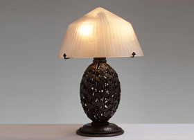 Daum-Katona-Lamp